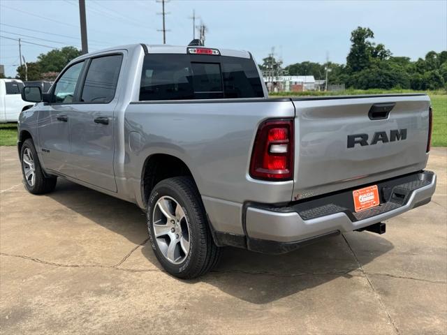 2025 RAM 1500 Tradesman Crew Cab 4x2 57 Box