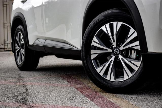 2022 Nissan Rogue SV FWD