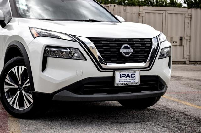 2022 Nissan Rogue SV FWD