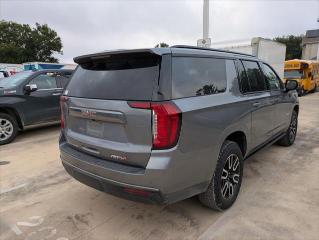 2022 GMC Yukon XL 4WD AT4