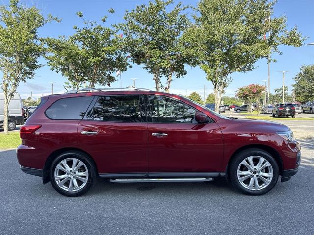 2018 Nissan Pathfinder SL
