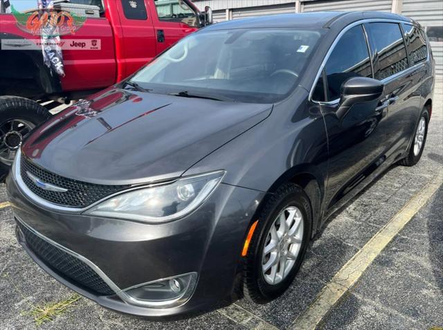 2020 Chrysler Pacifica Touring