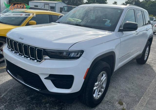 2024 Jeep Grand Cherokee Laredo 4x2