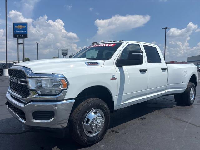 2024 RAM 3500 Tradesman Crew Cab 4x4 8 Box 2024 RAM 3500 Tradesman Crew Cab 4x4 8 Box