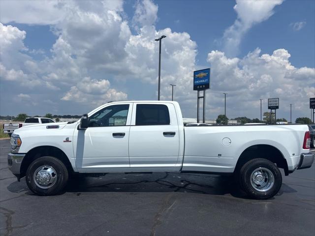 2024 RAM 3500 Tradesman Crew Cab 4x4 8 Box 2024 RAM 3500 Tradesman Crew Cab 4x4 8 Box