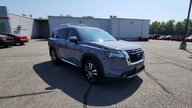 2023 Nissan Pathfinder Platinum 4WD