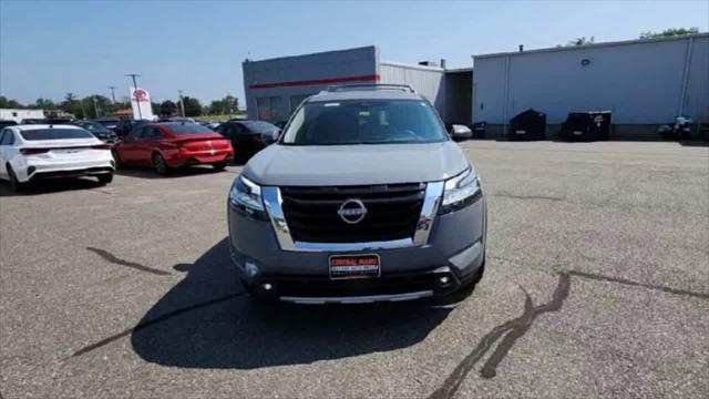 2023 Nissan Pathfinder Platinum 4WD