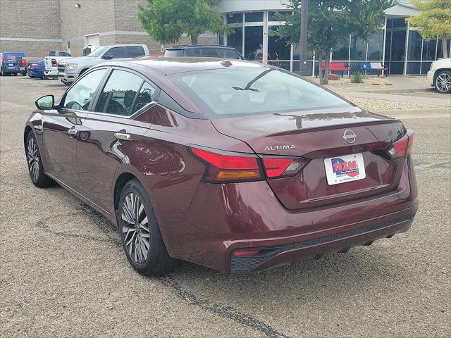 2024 Nissan Altima SV FWD