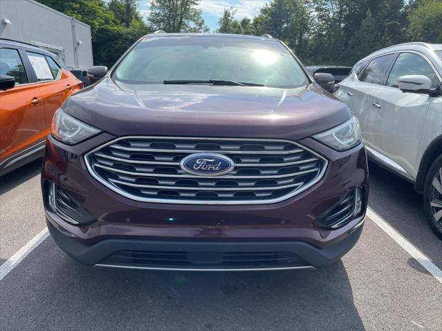 2020 Ford Edge Titanium
