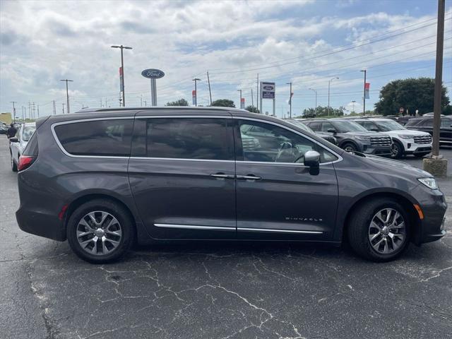 2021 Chrysler Pacifica Hybrid Pinnacle