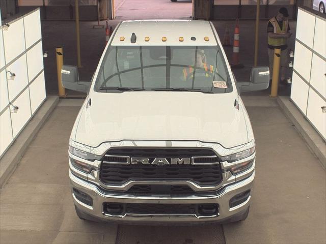 2025 RAM 2500 Big Horn Crew Cab 4x4 64 Box
