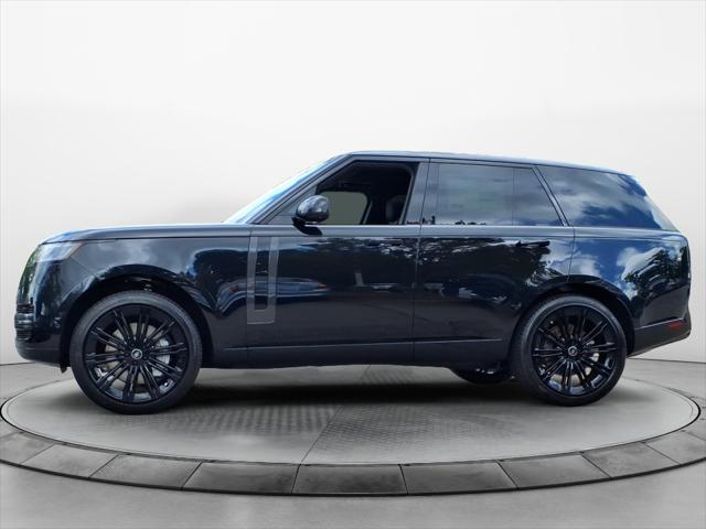 2025 Land Rover Range Rover P530 SE