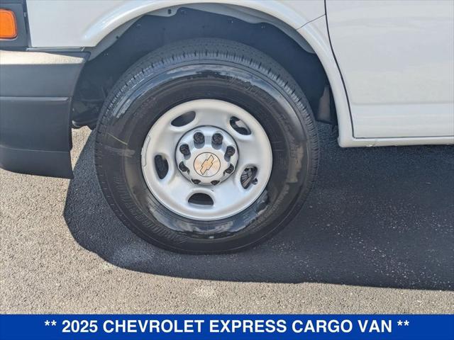 2025 Chevrolet Express Cargo Van RWD 3500 Extended Wheelbase WT