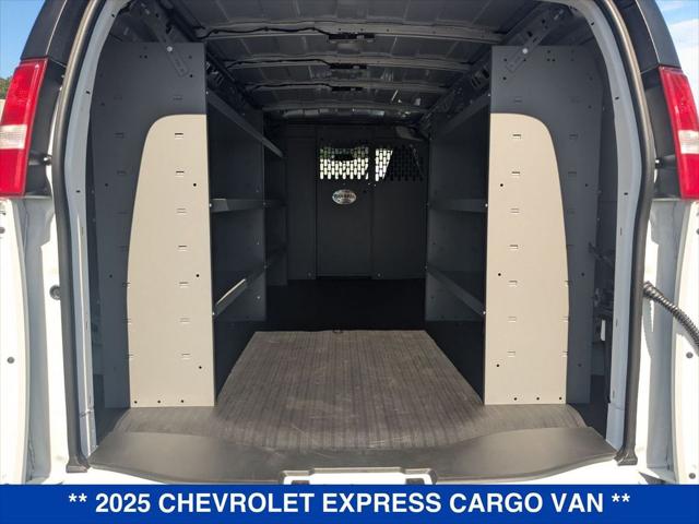 2025 Chevrolet Express Cargo Van RWD 3500 Extended Wheelbase WT
