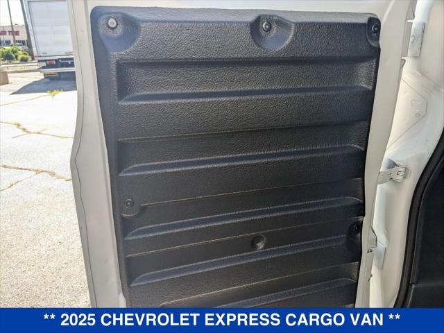 2025 Chevrolet Express Cargo Van RWD 3500 Extended Wheelbase WT