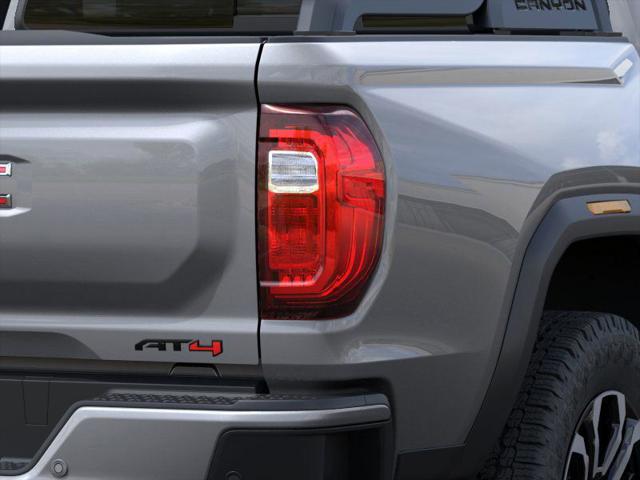 2025 GMC Canyon 4WD AT4