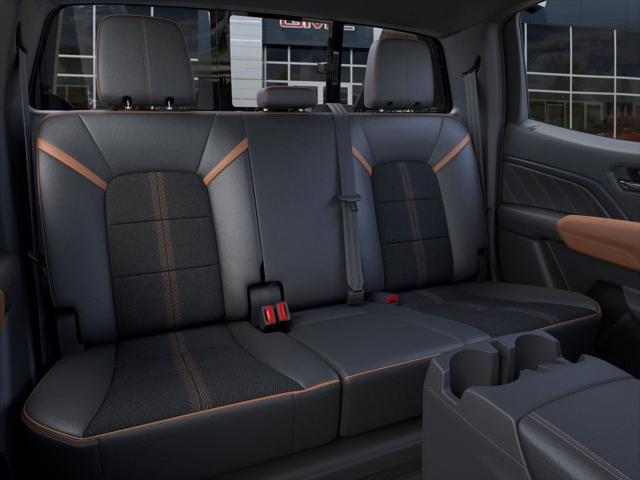 2025 GMC Canyon 4WD AT4