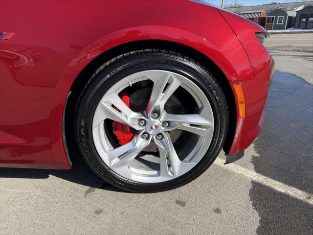 2021 Chevrolet Camaro RWD Coupe LT1