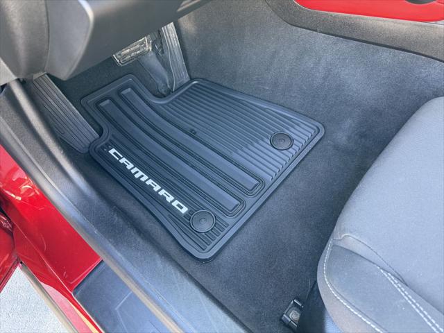 2021 Chevrolet Camaro RWD Coupe LT1