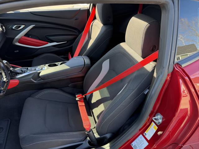 2021 Chevrolet Camaro RWD Coupe LT1