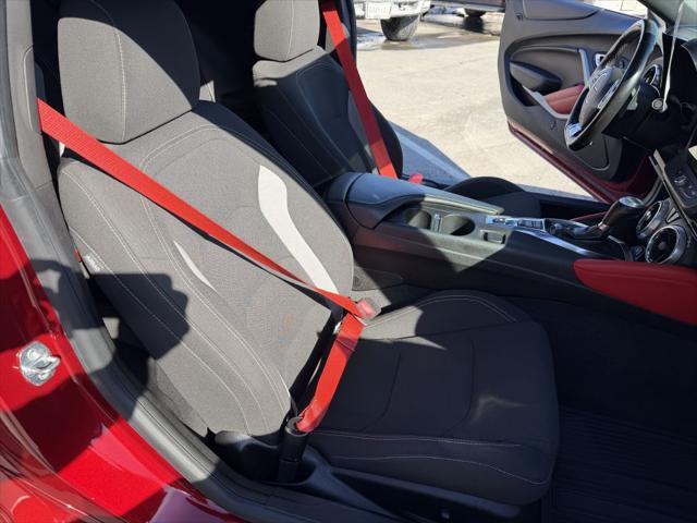 2021 Chevrolet Camaro RWD Coupe LT1
