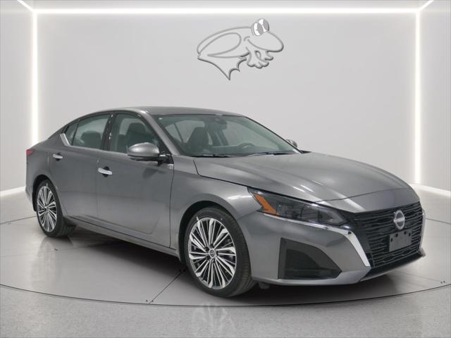 2025 Nissan Altima SL FWD