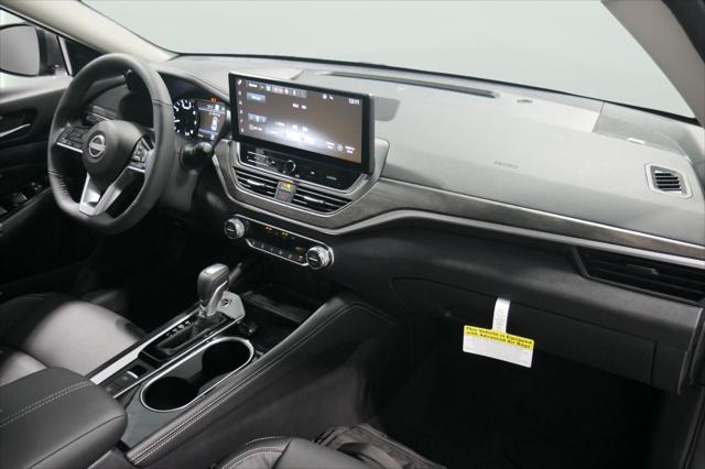 2025 Nissan Altima SL FWD