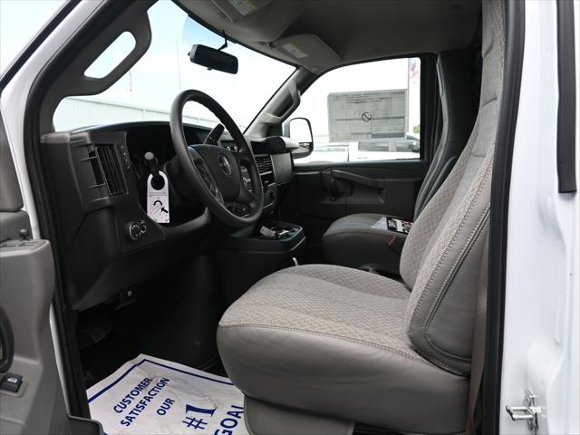 2025 GMC Savana Cargo RWD 2500 Regular Wheelbase Work Van