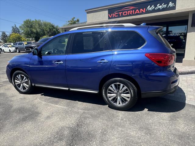 2020 Nissan Pathfinder SL 4WD