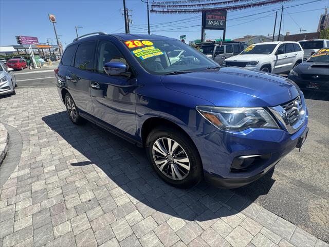 2020 Nissan Pathfinder SL 4WD