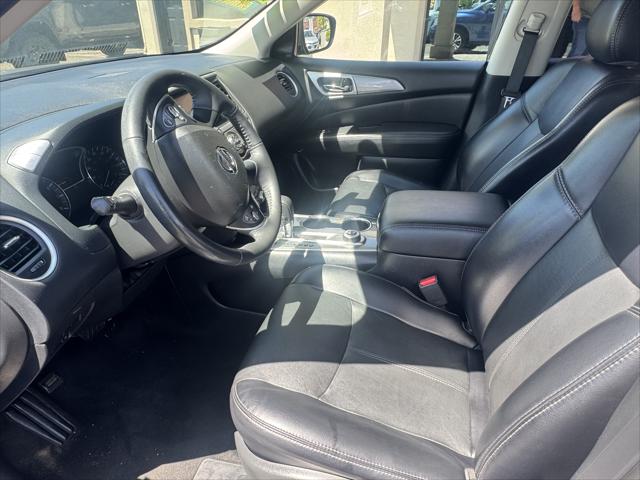 2020 Nissan Pathfinder SL 4WD