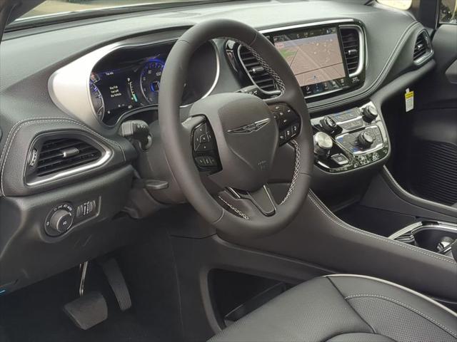 2026 Chrysler Pacifica PACIFICA LIMITED AWD
