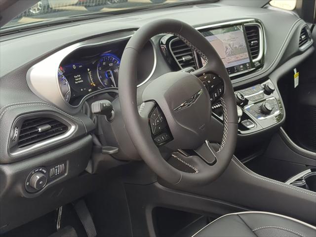 2026 Chrysler Pacifica PACIFICA LIMITED AWD