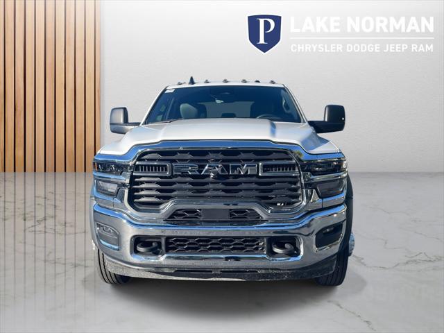 2026 RAM Ram 4500 Chassis Cab RAM 4500 TRADESMAN CHASSIS CREW CAB 4X4 60 CA 2026 RAM Ram 4500 Chassis Cab RAM 4500 TRADESMAN CHASSIS CREW CAB 4X4 60 CA