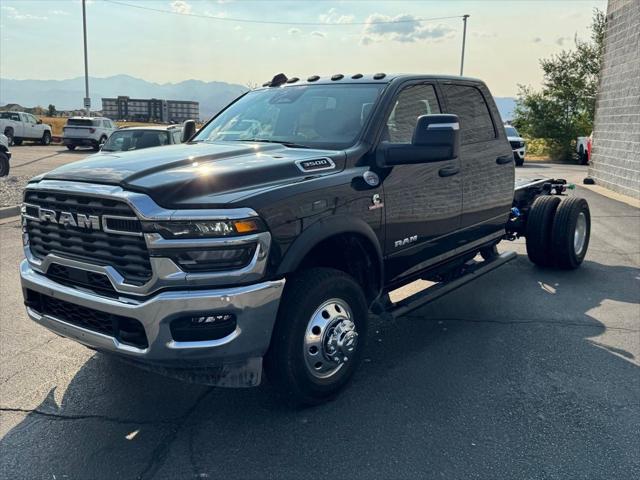 2026 RAM Ram 3500 Chassis Cab RAM 3500 BIG HORN CREW CAB CHASSIS 4X4 60 CA 2026 RAM Ram 3500 Chassis Cab RAM 3500 BIG HORN CREW CAB CHASSIS 4X4 60 CA