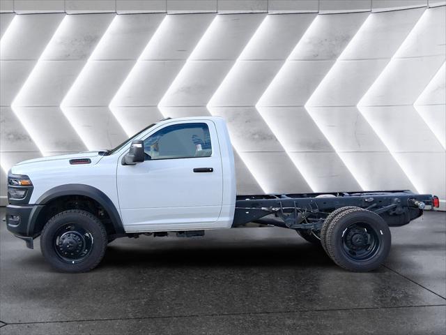 2026 RAM Ram 5500 Chassis Cab RAM 5500 TRADESMAN CHASSIS REGULAR CAB 4X4 60 CA