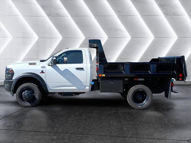 2026 RAM Ram 5500 Chassis Cab RAM 5500 TRADESMAN CHASSIS REGULAR CAB 4X4 60 CA