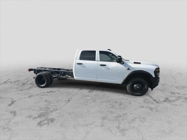 2026 RAM Ram 3500 Chassis Cab RAM 3500 TRADESMAN CREW CAB CHASSIS 4X4 60 CA 2026 RAM Ram 3500 Chassis Cab RAM 3500 TRADESMAN CREW CAB CHASSIS 4X4 60 CA