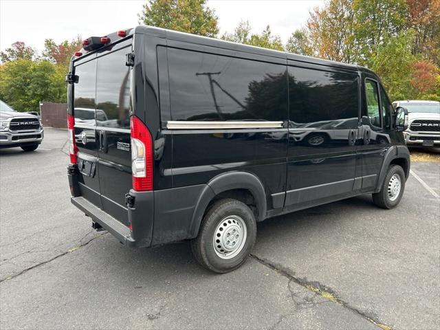 2026 RAM ProMaster 2500 RAM PROMASTER 2500 TRADESMAN CARGO VAN LOW ROOF 136 WB