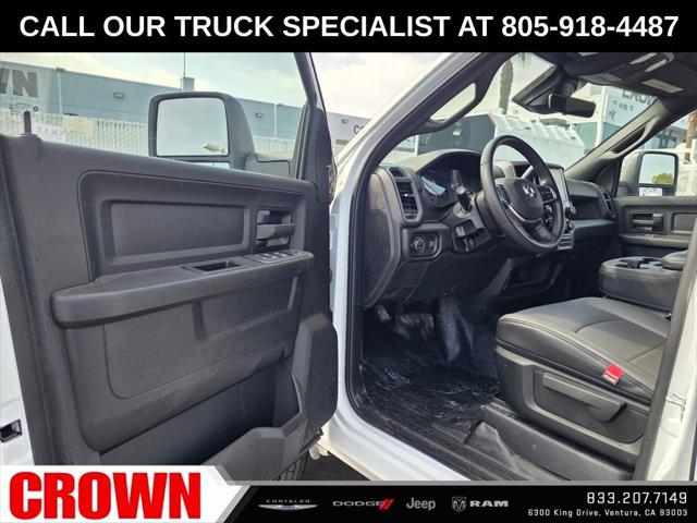 2026 Ram 3500 Chassis Cab Tradesman