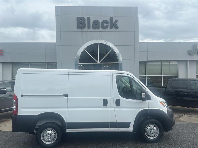 2026 RAM Ram ProMaster RAM PROMASTER 1500 TRADESMAN CARGO VAN LOW ROOF 118 WB