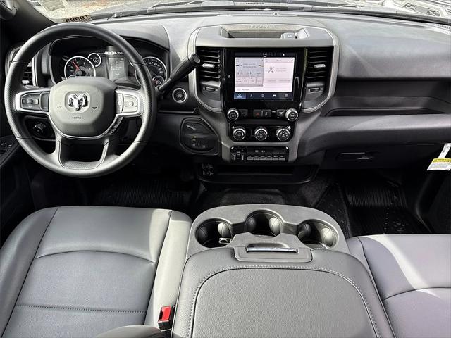 2026 RAM Ram 5500 Chassis Cab RAM 5500 TRADESMAN CHASSIS CREW CAB 4X4 84 CA 2026 RAM Ram 5500 Chassis Cab RAM 5500 TRADESMAN CHASSIS CREW CAB 4X4 84 CA