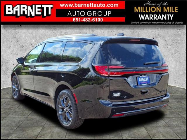 2026 Chrysler Pacifica PACIFICA LIMITED AWD