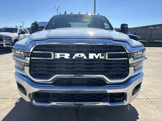 2026 RAM Ram 3500 Chassis Cab RAM 3500 TRADESMAN CREW CAB CHASSIS 4X4 60 CA