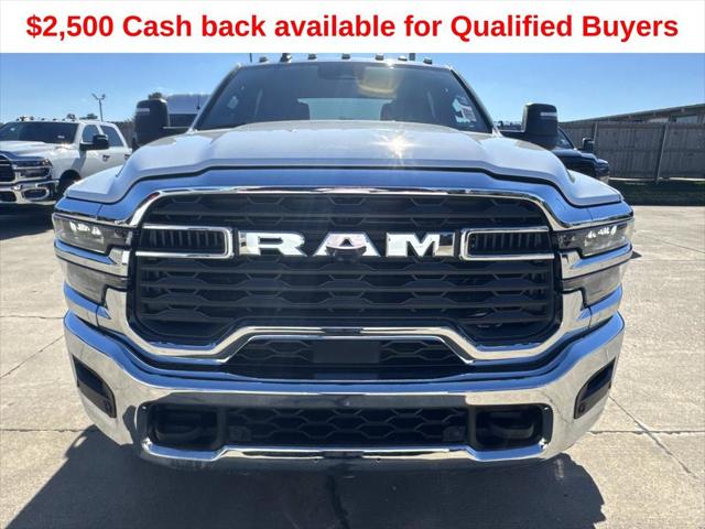 2026 RAM 3500 Chassis RAM 3500 TRADESMAN CREW CAB CHASSIS 4X4 60 CA