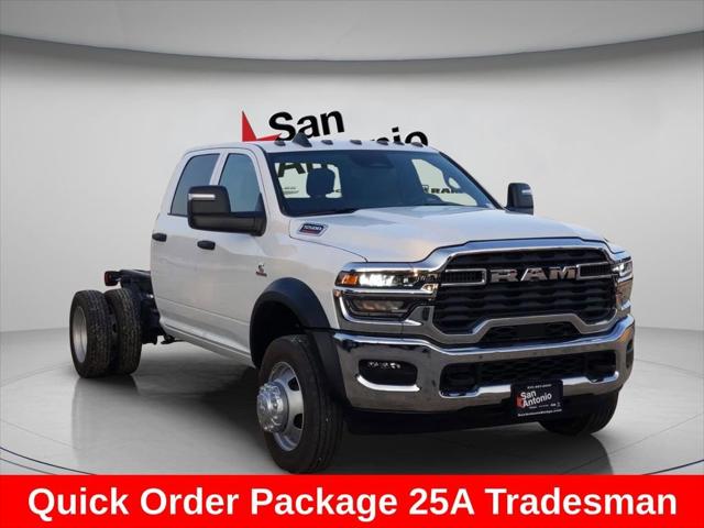 2026 RAM Ram 5500 Chassis Cab RAM 5500 TRADESMAN CHASSIS CREW CAB 4X4 60 CA