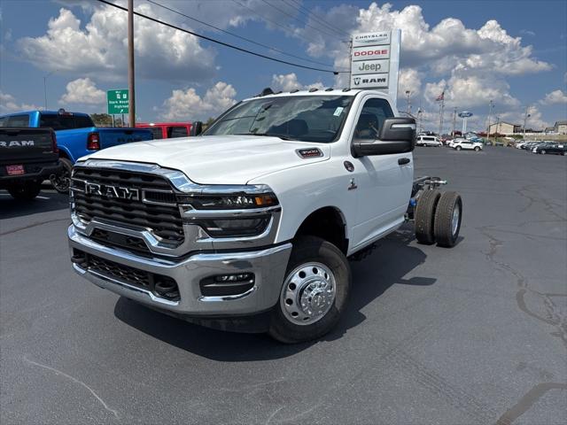 2026 RAM Ram 3500 Chassis Cab RAM 3500 TRADESMAN CHASSIS REGULAR CAB 4X4 60 CA 2026 RAM Ram 3500 Chassis Cab RAM 3500 TRADESMAN CHASSIS REGULAR CAB 4X4 60 CA