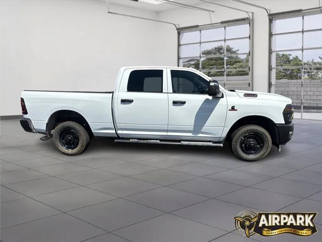 2026 RAM Ram 2500 RAM 2500 TRADESMAN CREW CAB 4X2 64 BOX