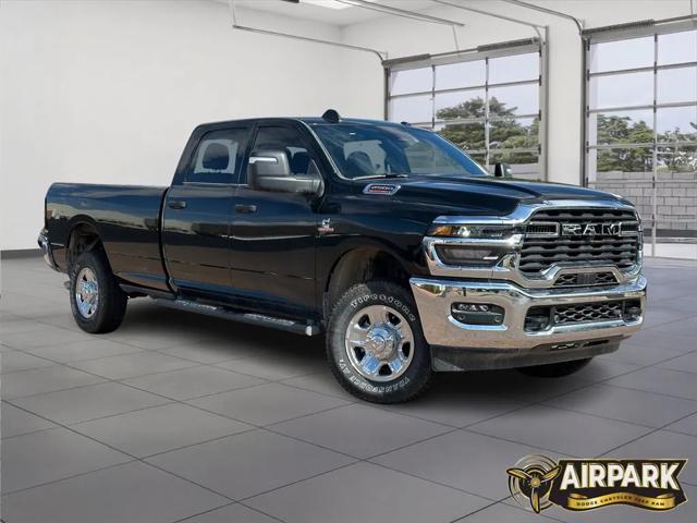 2026 RAM Ram 2500 RAM 2500 TRADESMAN CREW CAB 4X4 8 BOX