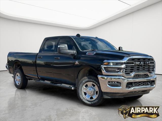 2026 RAM Ram 2500 RAM 2500 TRADESMAN CREW CAB 4X4 8 BOX